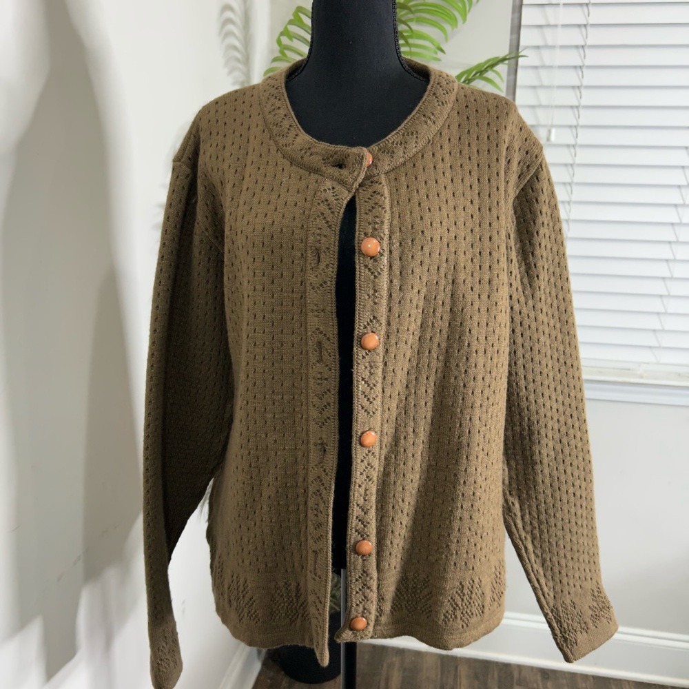 D'Quien Vintage Brown Pointelle Knit Cardigan Sweater Crew Neck Button Front‎